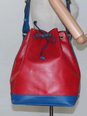 LOUIS VUITTON Epi Noe Shoulder Bag Bicolor Red Blue M44084 LV Auth BA021